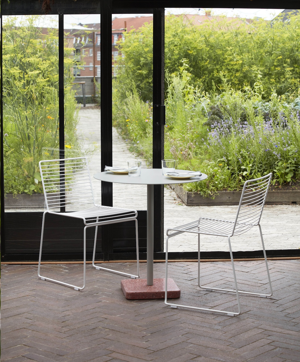 Hybride Möbel - flexible Einrichtung für drinnen und draußen